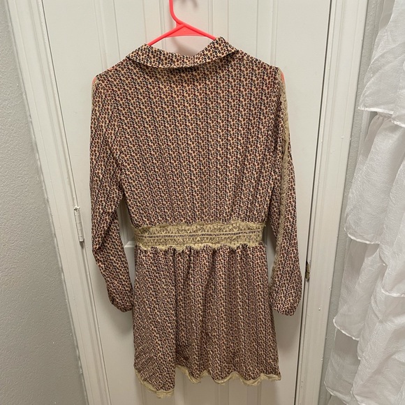 Fall dress size medium - Picture 3 of 3